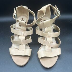 Women's Tan Strappy Sam Edelman Sabrina wedge Sandals size 7.5